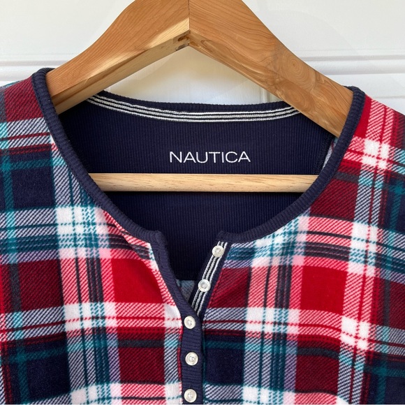 •Nautica• Plaid Two-Piece Fleece Pajama Set - Size Large - Picture 4 of 12